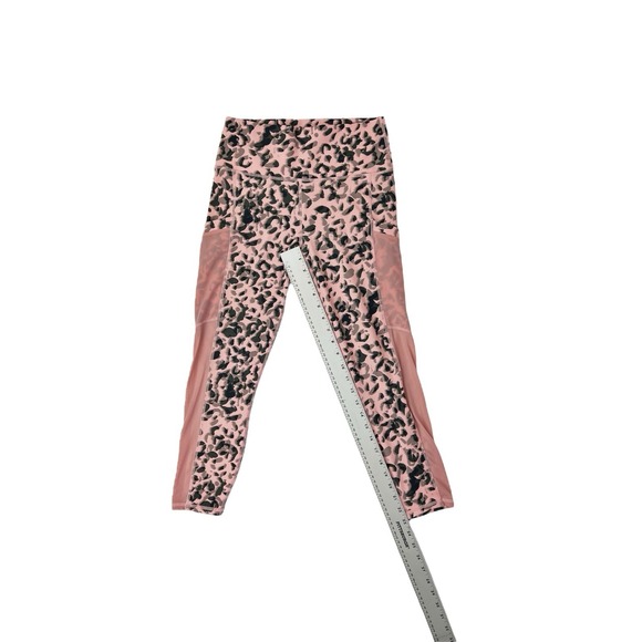 Fabletics PowerHold Mila High Waisted Capri Leggings Pockets Pink Leopard Small - Picture 3 of 7